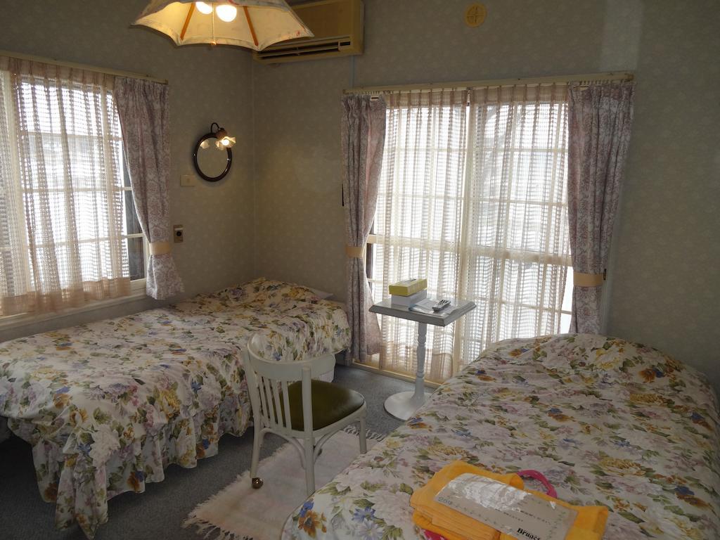 Ishiuchi Pension Bruges Minamiuonuma Værelse billede